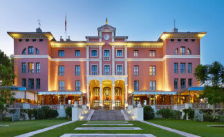 exclusive location for a wedding in Estepona
